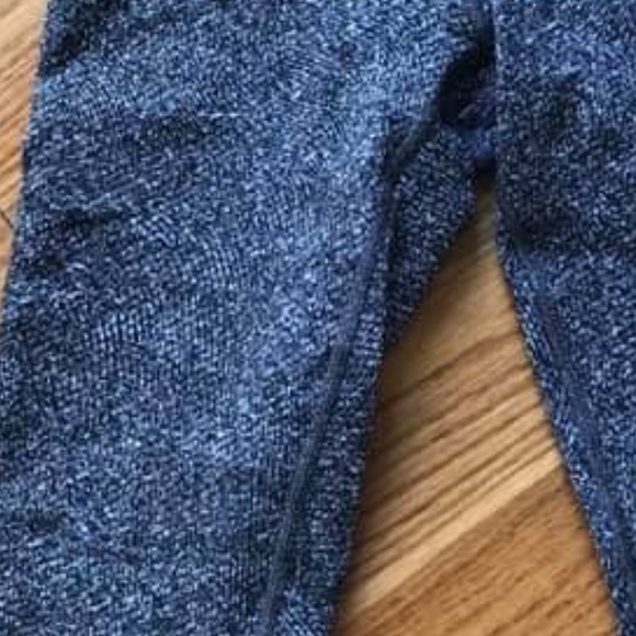 Lululemon Wunder Under Crop - Picture 3 of 6